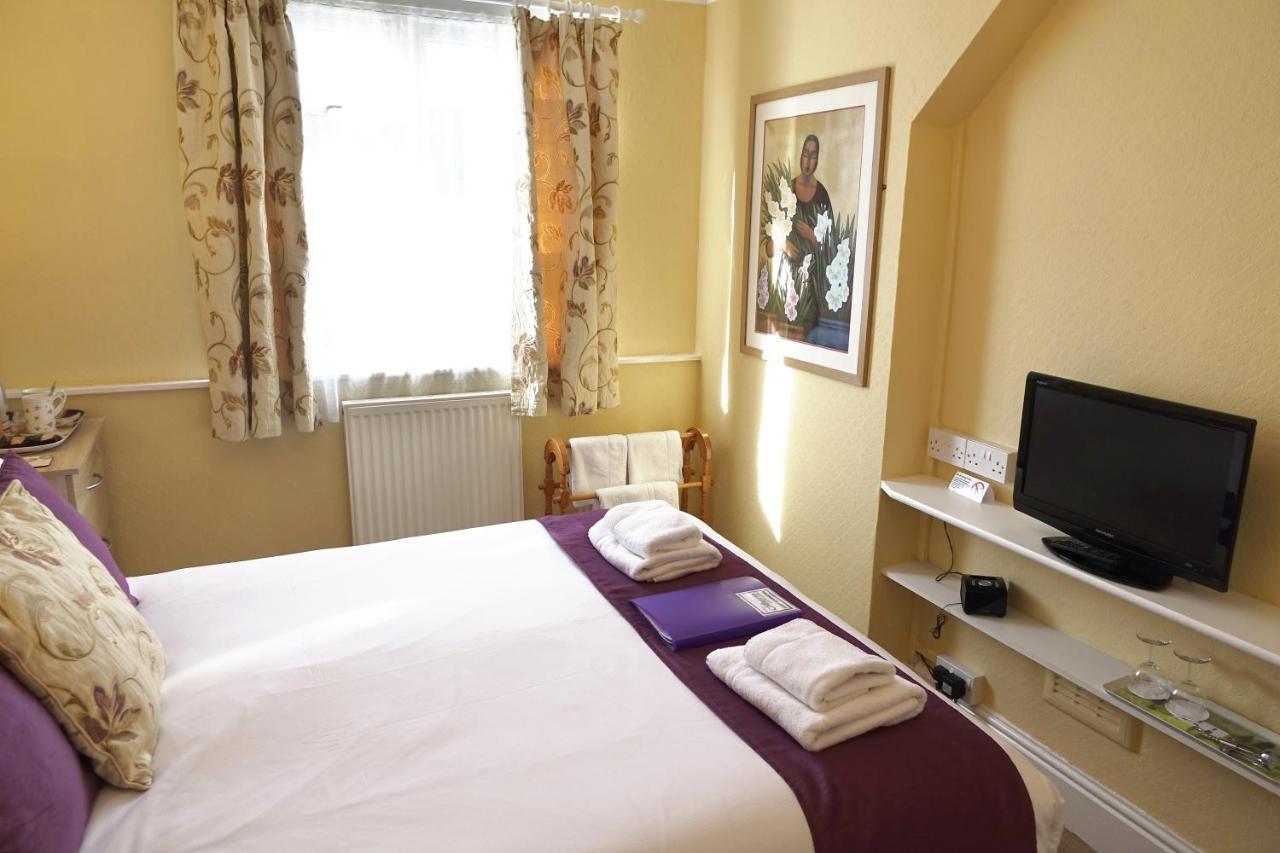 Chilterns Guest House Llandudno Ngoại thất bức ảnh